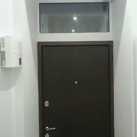 Apartments First Room - Апартаменты Первый Номер Apartment