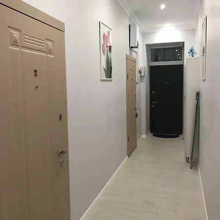 Apartments First Room - Апартаменты Первый Номер Apartment